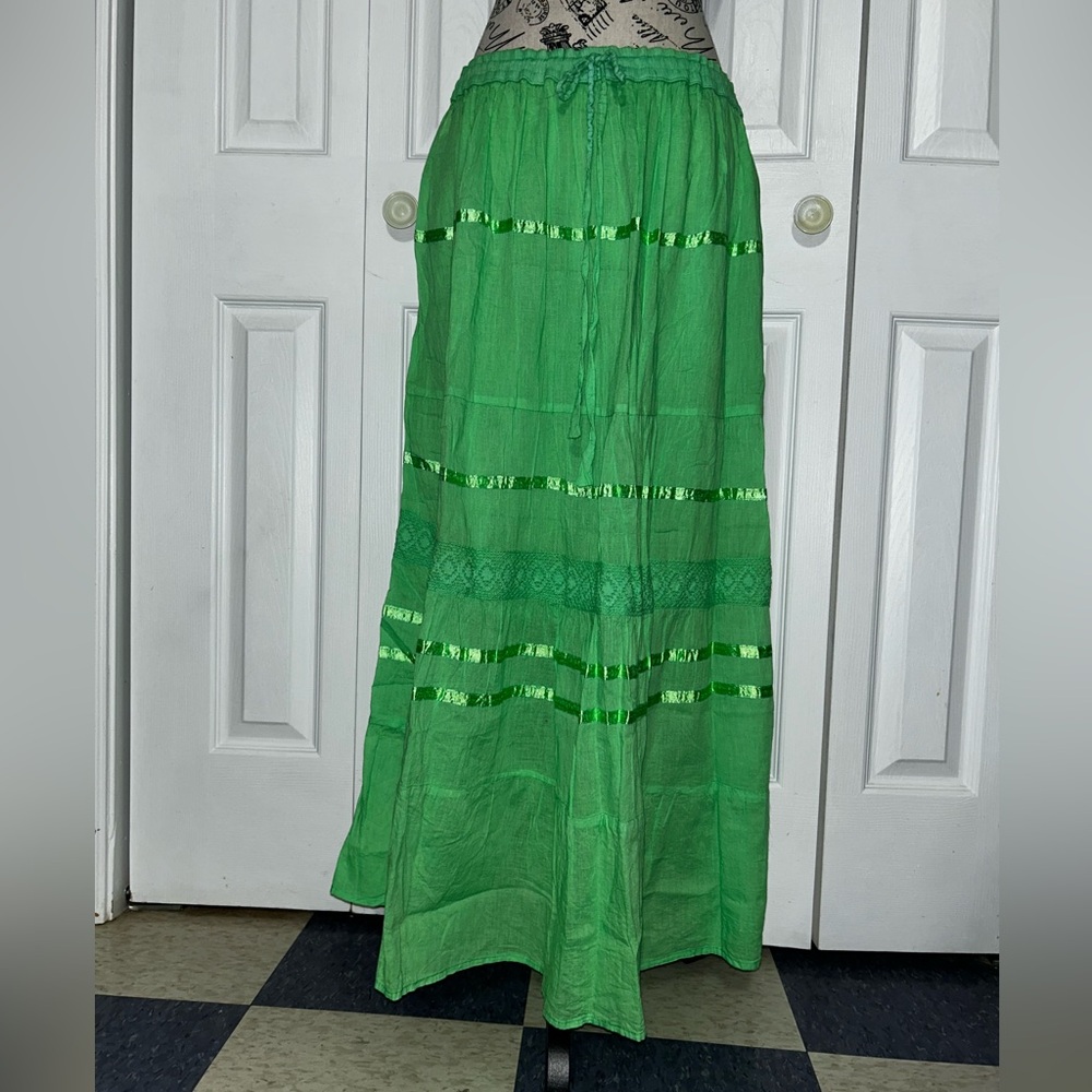 NWT Elegant Green 🇮🇳 Maxi Skirt